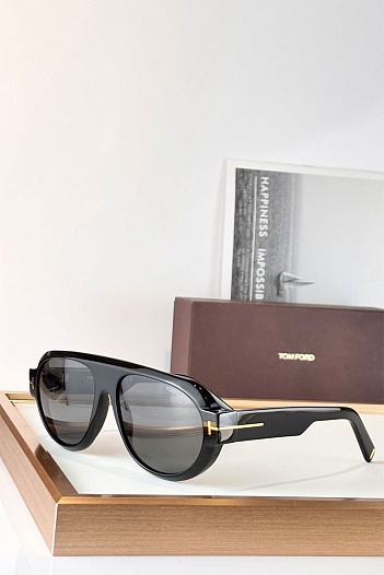 Солнцезащитные очки Tom Ford Icon    