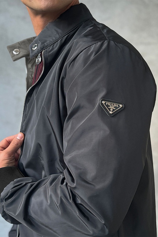 Двусторонняя ветровка Prada logo-plaque - Grey / Black