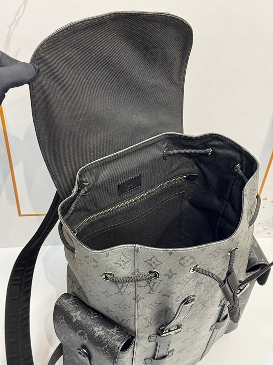 Кожаный рюкзак Louis Vuitton Christopher MM Premium