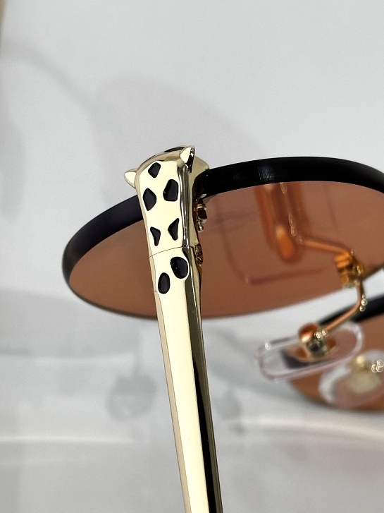 Солнцезащитные очки Cartier Panthere