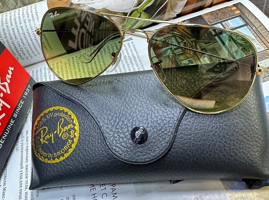 Солнцезащитные очки Ray-Ban Aviator Large Metal   