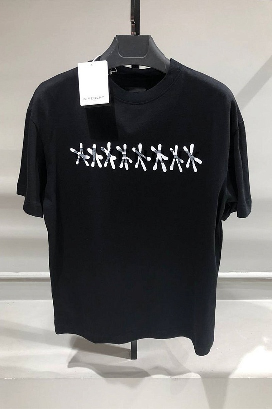 Чёрная оверсайз футболка Givenchy x Chito