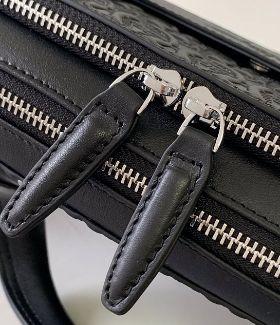 Кожаный портфель Salvatore Ferragamo Gancini Premium 39x28.5x7 см