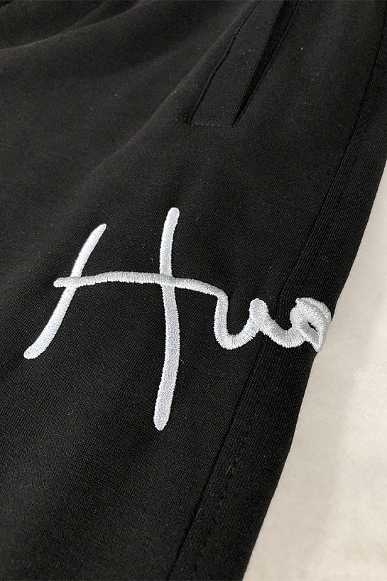 Мужские черные штаны Hugo Boss
