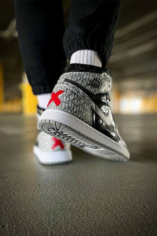 Кроссовки Nike Air Jordan 1 High "Rebellionaire"