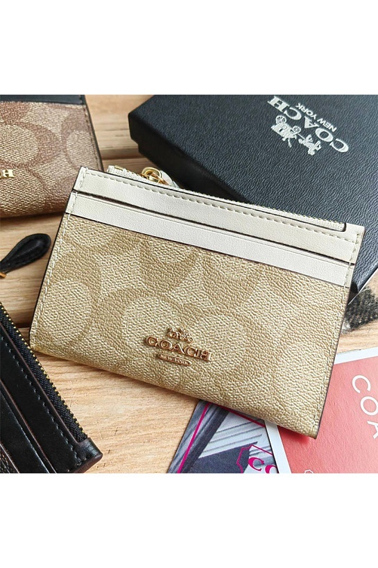 Кожаный кардхолдер Coach 12x9 см (3 расцветки)