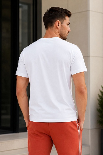Футболка белого цвета Armani Exchange black logo   