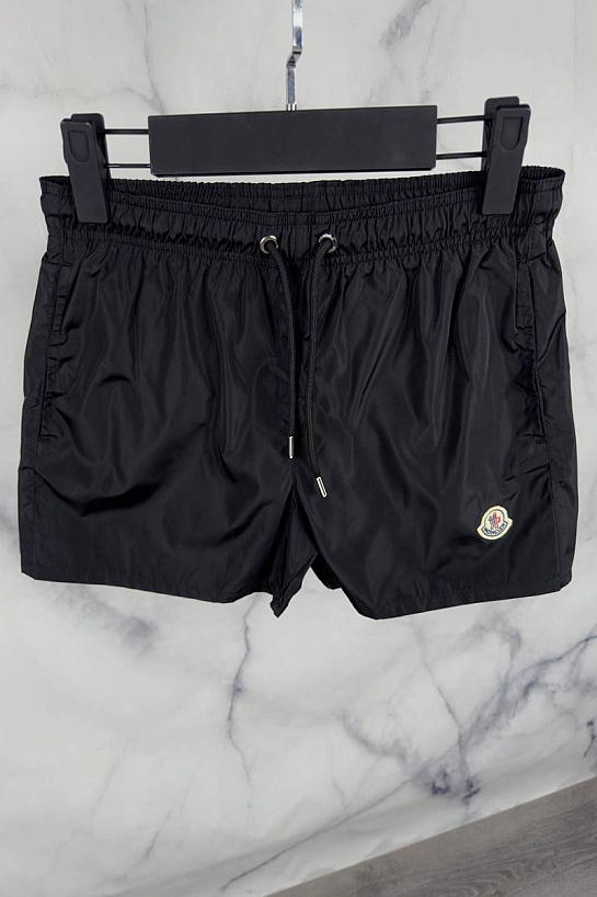 Мужские чёрные шорты Moncler logo-patch