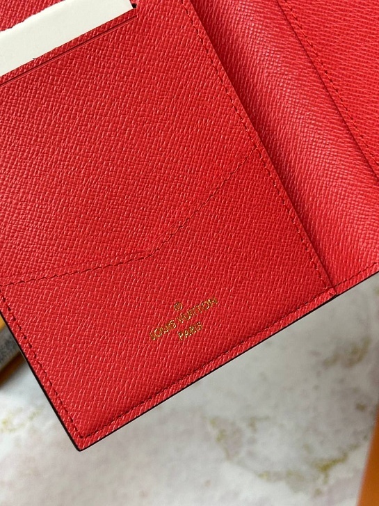 Кожаная обложка для паспорта Louis Vuitton Premium 10x14x2.5 см