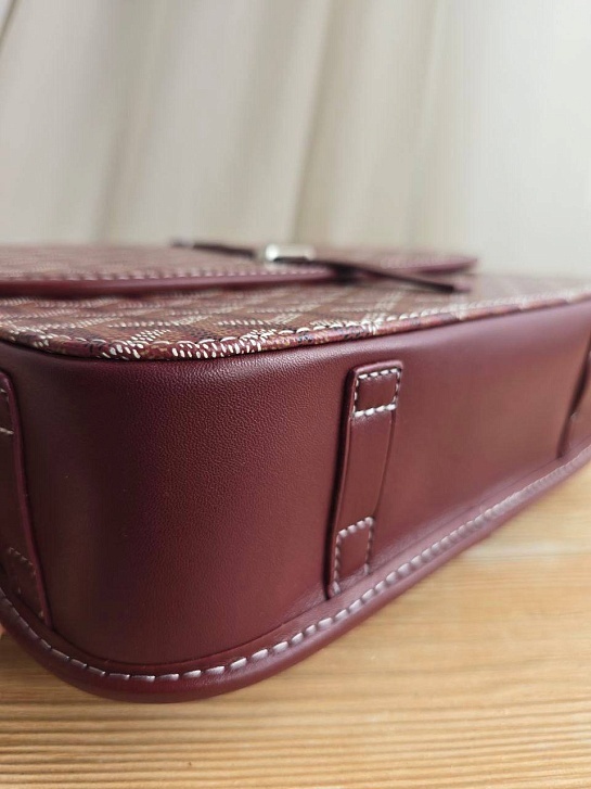 Кожаная сумка Goyard Belvedere MM 27x21 см