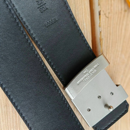 Кожаный ремень Louis Vuitton (длина 100  / 105 см)