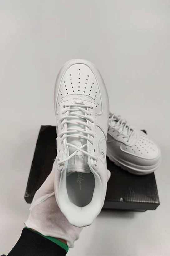 Кроссовки Nike Air Force 1 Luxe Low - White