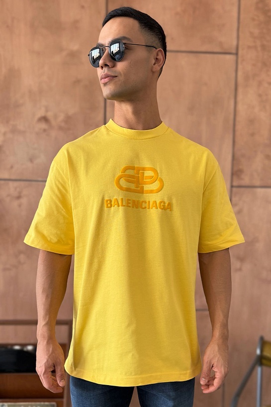 Жёлтая оверсайз футболка Balenciaga BB logo