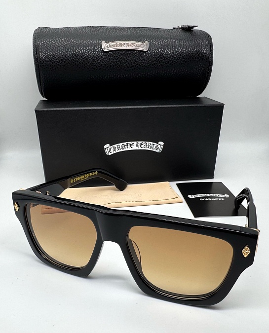 Солнцезащитные очки Chrome Hearts Charismadick