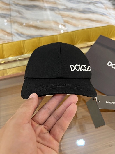Бейсболка чёрного цвета Dolce & Gabbana logo-embroidered   