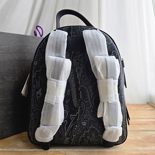 Кожаный рюкзак Etro с узором плейсли 30x24 см