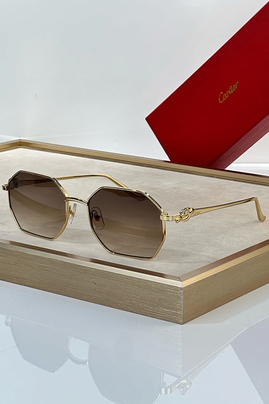 Солнцезащитные очки Cartier