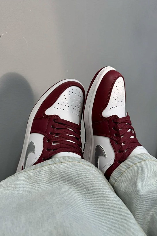Кроссовки Nike Air Jordan 1 Low "Bordeaux"