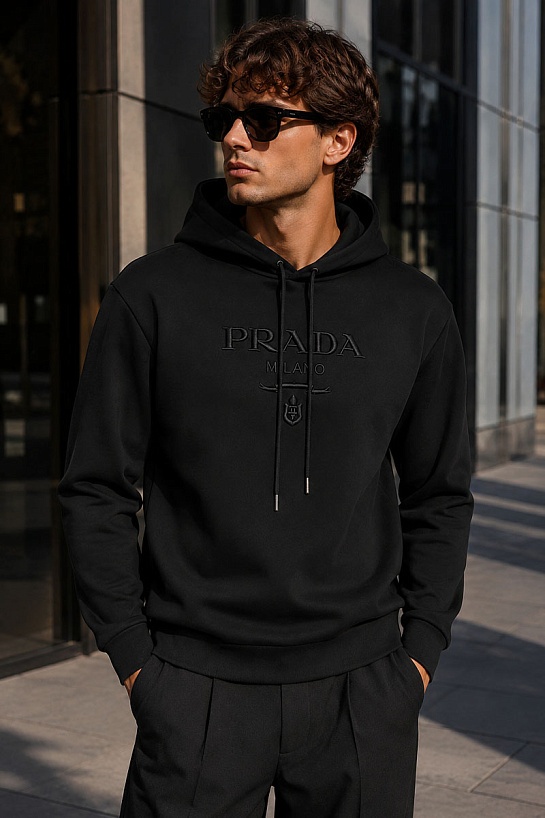 Мужское чёрное худи Prada logo-embroidered