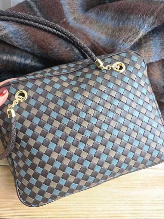 Кожаная сумка Bottega Veneta Mckenzie 27x13 см