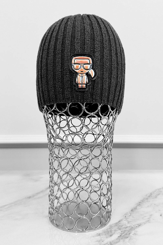 Мужская шапка серого цвета Karl Lagerfeld logo-patch