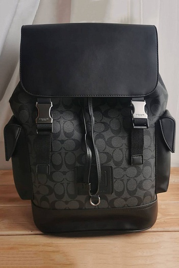 Кожаный рюкзак Coach Rivington 40x30 см   