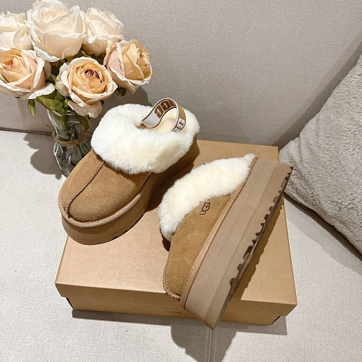 Замшевые женские слиперы с мехом UGG Funkette Platform