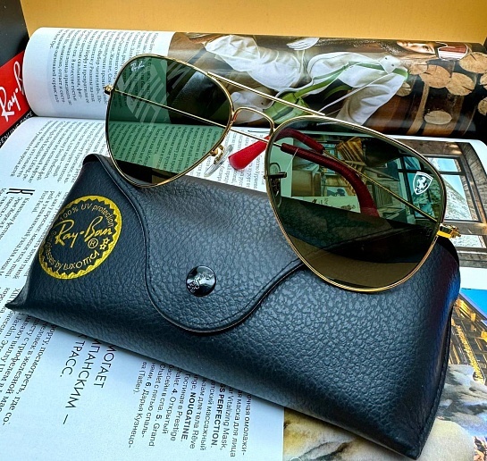 Солнцезащитные очки Ray-Ban Aviator Large Metal