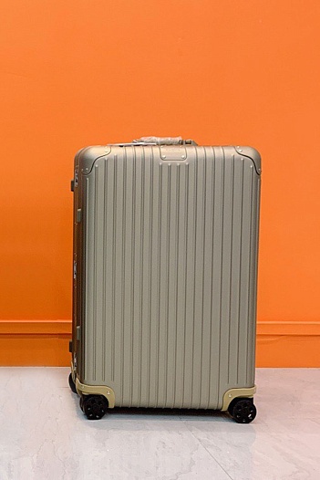 Чемодан Rimowa Aluminum L Premium 76x50x27 см   