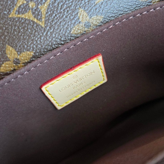 Кожаная сумка Louis Vuitton Pochette Mini 19x10 см - Brown