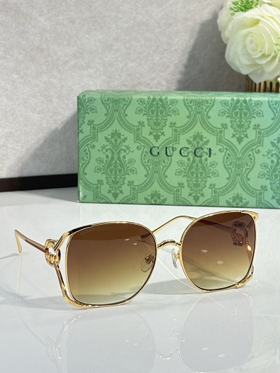 Солнцезащитные очки Gucci GG   