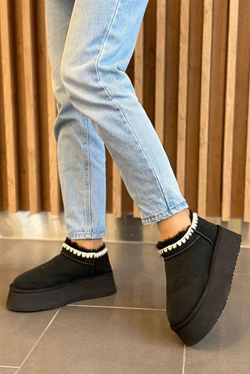 Женские зимние слиперы с мехом UGG Tasman