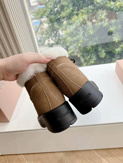 Женские замшевые ботинки с мехом MIU MIU Premium   