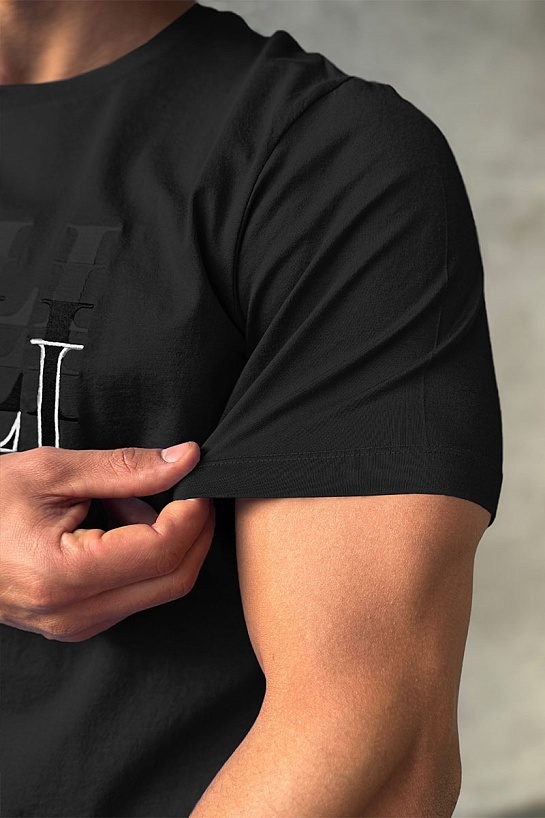 Мужская футболка Zilli чёрного цвета