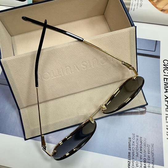 Брендовые солнцезащитные очки-авиаторы Louis Vuitton