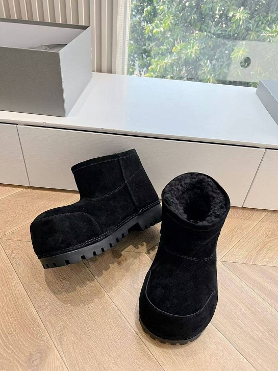 Женские ботинки Balenciaga Alaska Fur Bootie Premium - Black