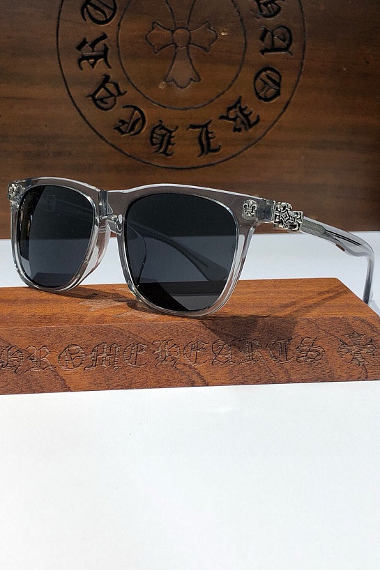 Солнцезащитные очки Chrome Hearts Gravy