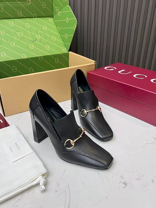 Женские кожаные лоферы на каблуке Gucci Signora Pump premium