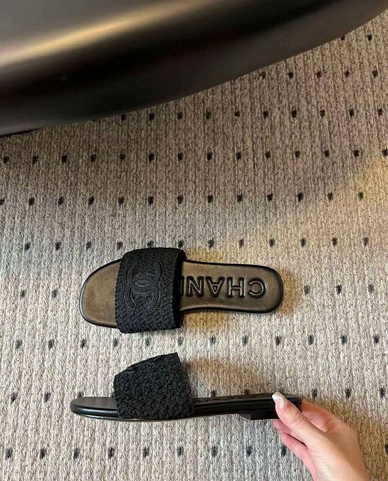 Женские шлёпанцы Chanel Premium - Black