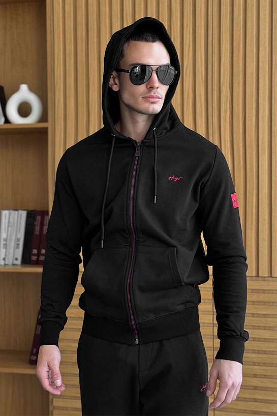 Кофта на молнии Hugo Boss чёрного цвета