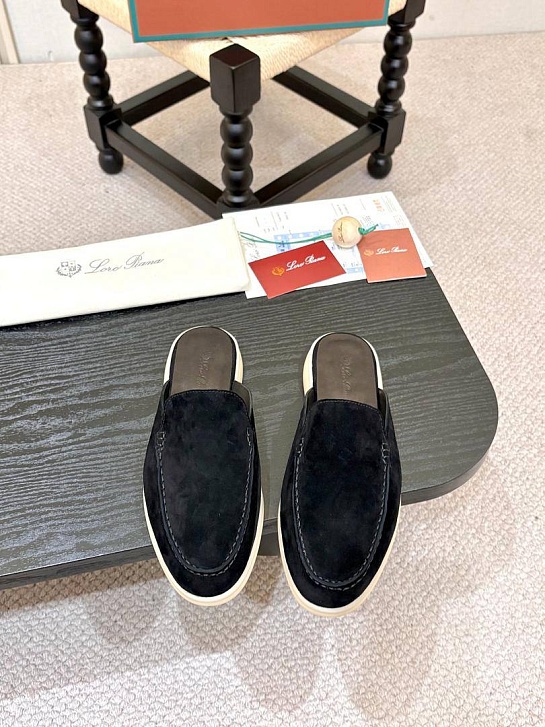 Мужские замшевые шлёпанцы Loro Piana