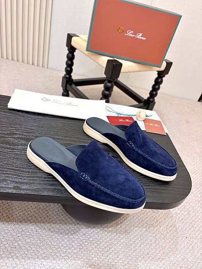 Мужские замшевые шлёпанцы Loro Piana   