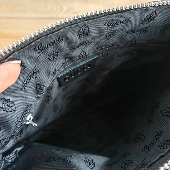 Кожаная сумка Gucci GG Supreme 28х24 см