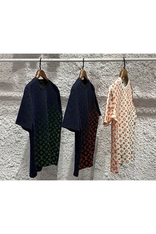 Чёрная оверсайз футболка Louis Vuitton Monogram Gradient