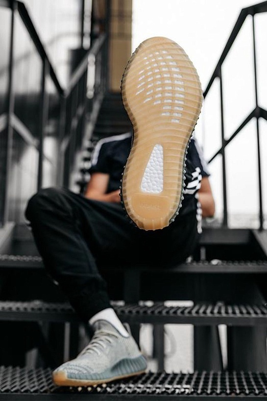 Кроссовки Adidas Yeezy Boost 350 v2 "Israfil" Premium