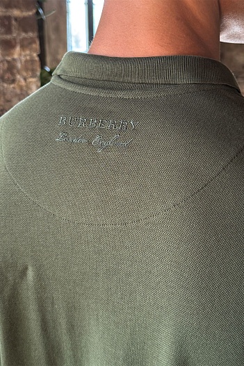 Мужское поло Burberry зелёного цвета   