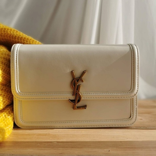 Кожаная сумка Yves Saint Laurent Solferino Lock 23x16 см - White   