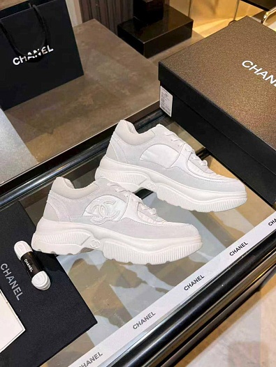 Белые женские кроссовки Chanel premium   