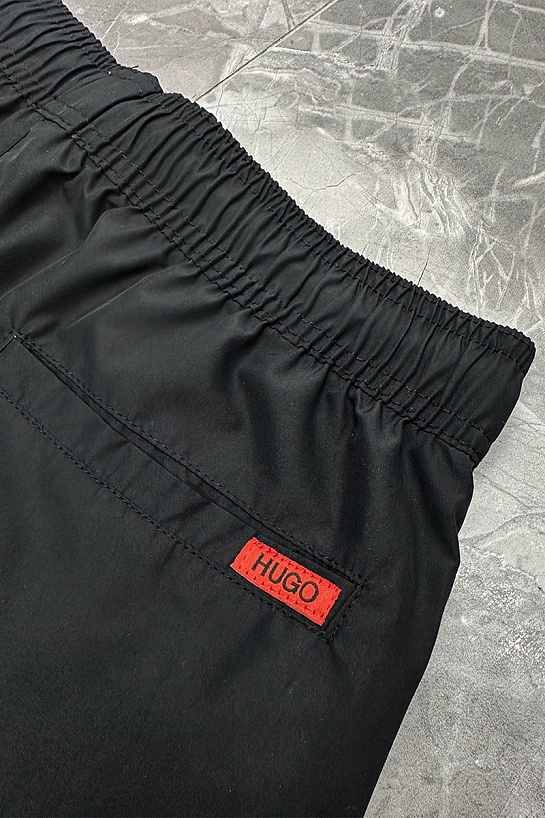 Мужские шорты Hugo Boss чёрного цвета