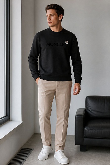 Мужской чёрный свитшот Moncler logo-patch   